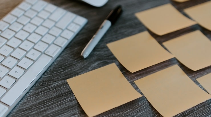 sticky notes on desk