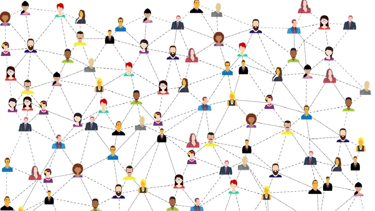 graphic depicting large social media network